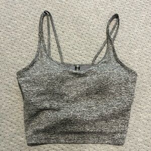Vuori Halo performance crop in heather grey